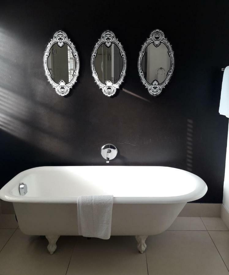 Hotel Dunkeld Manor à Johannesbourg Extérieur photo